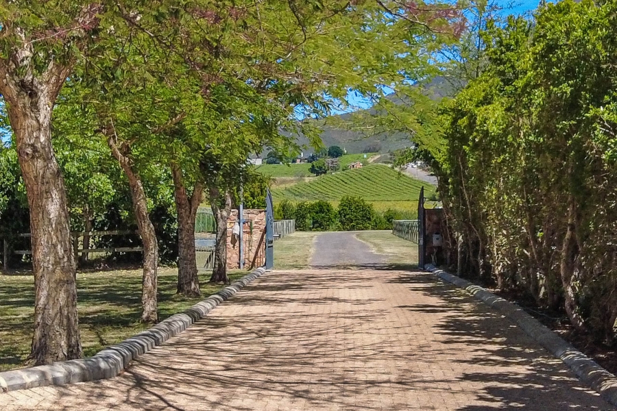 4 Bedroom Property for Sale in Riebeek Kasteel Western Cape